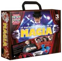 MAGIA     (JOVEN EXPLORADOR)