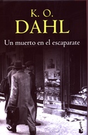 UN MUERTO EN EL ESCAPARATE