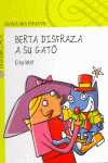 BERTA DISFRAZA A SU GATO