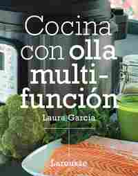 COCINA CON OLLA MULTIFUNCIÓN.